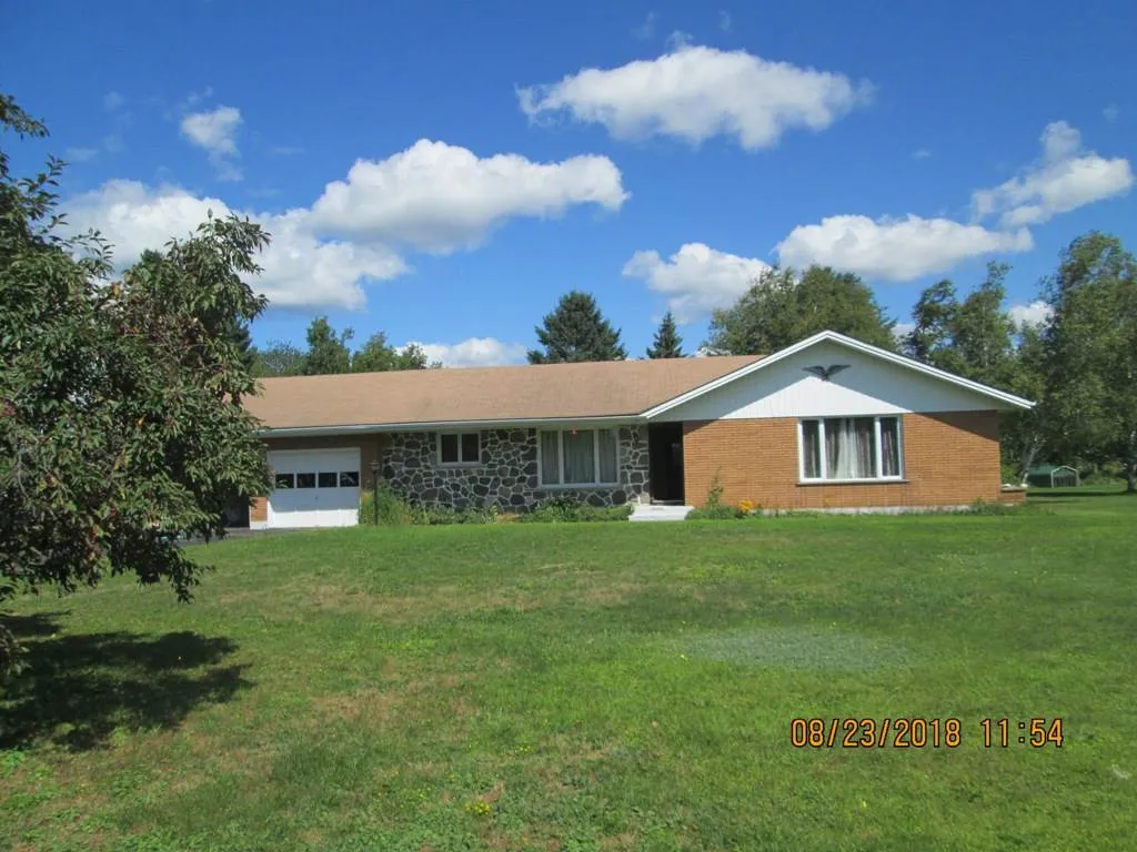 20 Enid Circle Canaan VT 05903