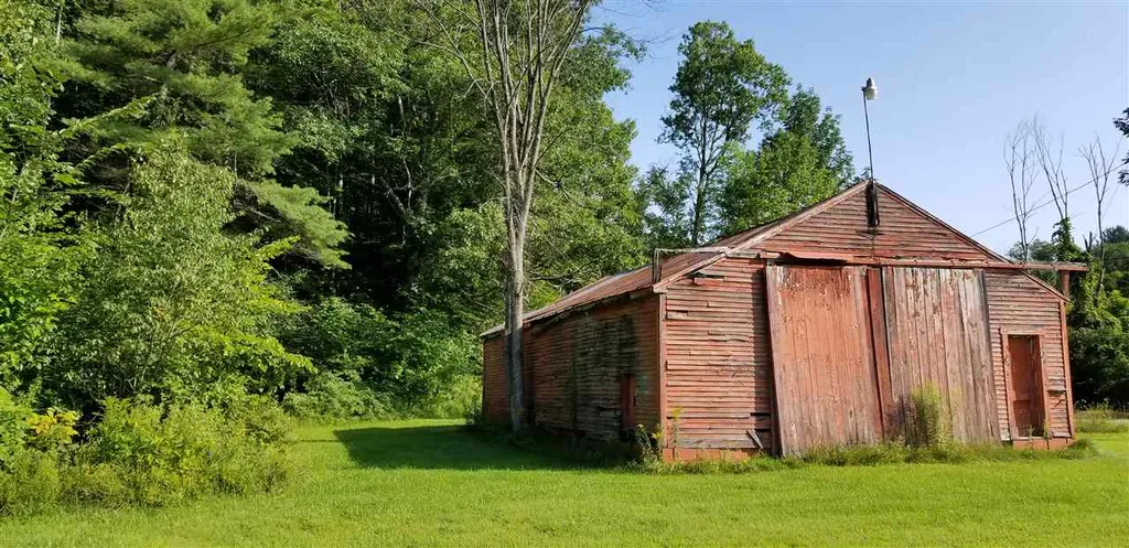 47 Balch Road Chester VT 05143