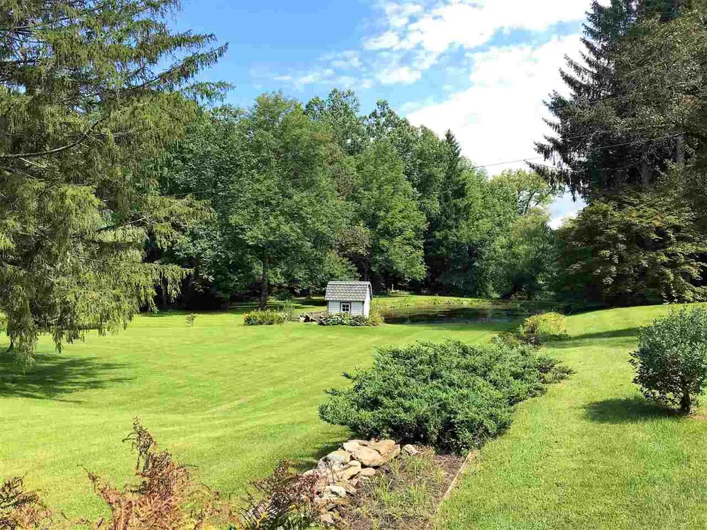 1456 River Road Arlington VT 05250