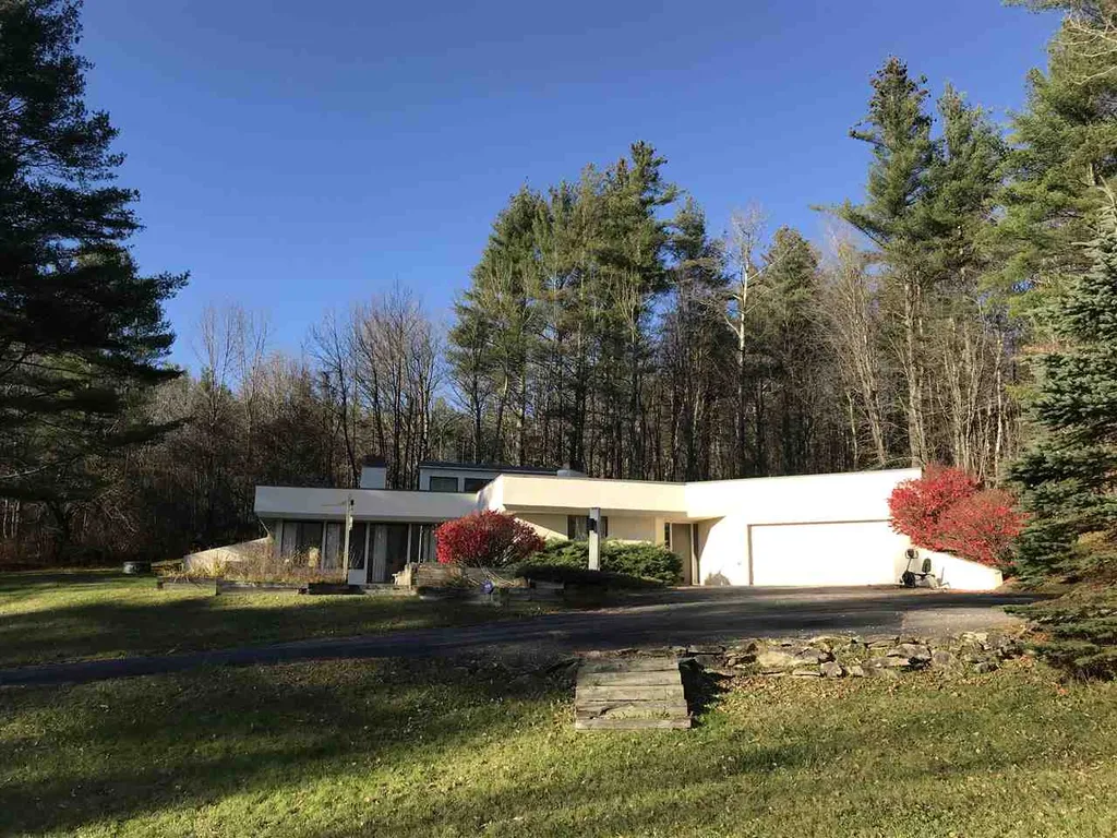 42 Winhall Hollow Road Winhall VT 05340