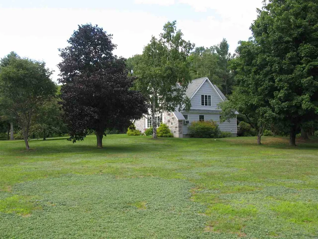 34 Evans Street Gorham NH 03581