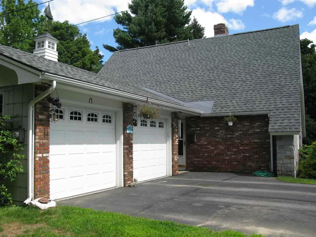 34 Evans Street Gorham NH 03581