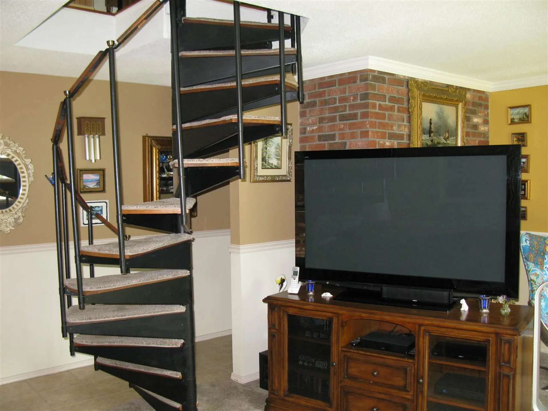 34 Evans Street Gorham NH 03581