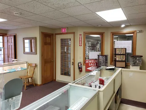 60 Whittier Highway Moultonborough NH 03254