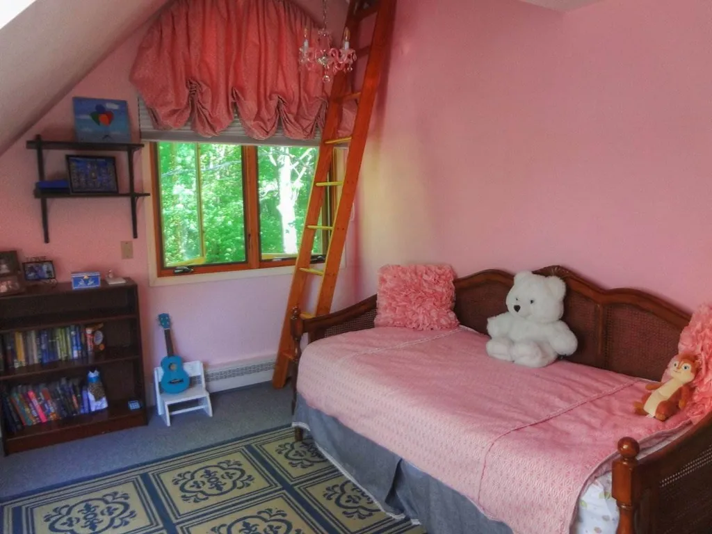 2015 Dorset Street Charlotte VT 05445