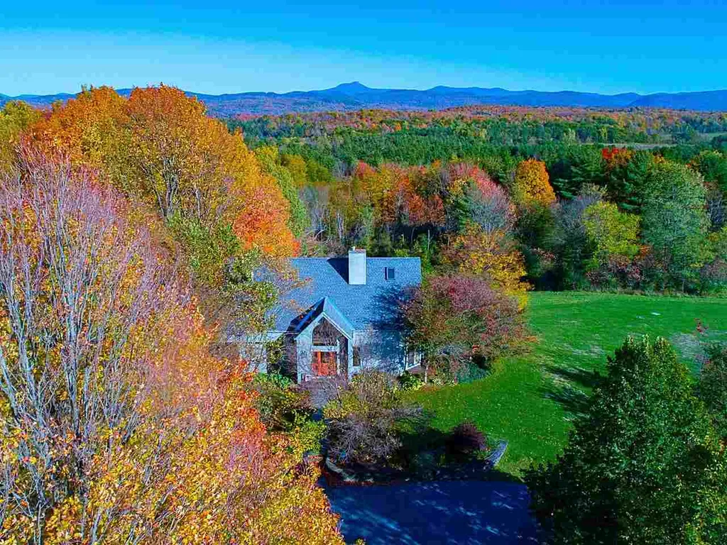 2015 Dorset Street Charlotte VT 05445