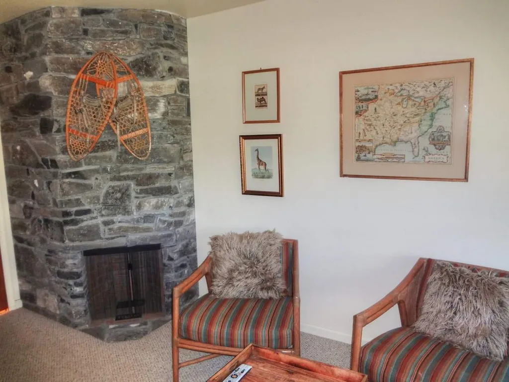 2015 Dorset Street Charlotte VT 05445