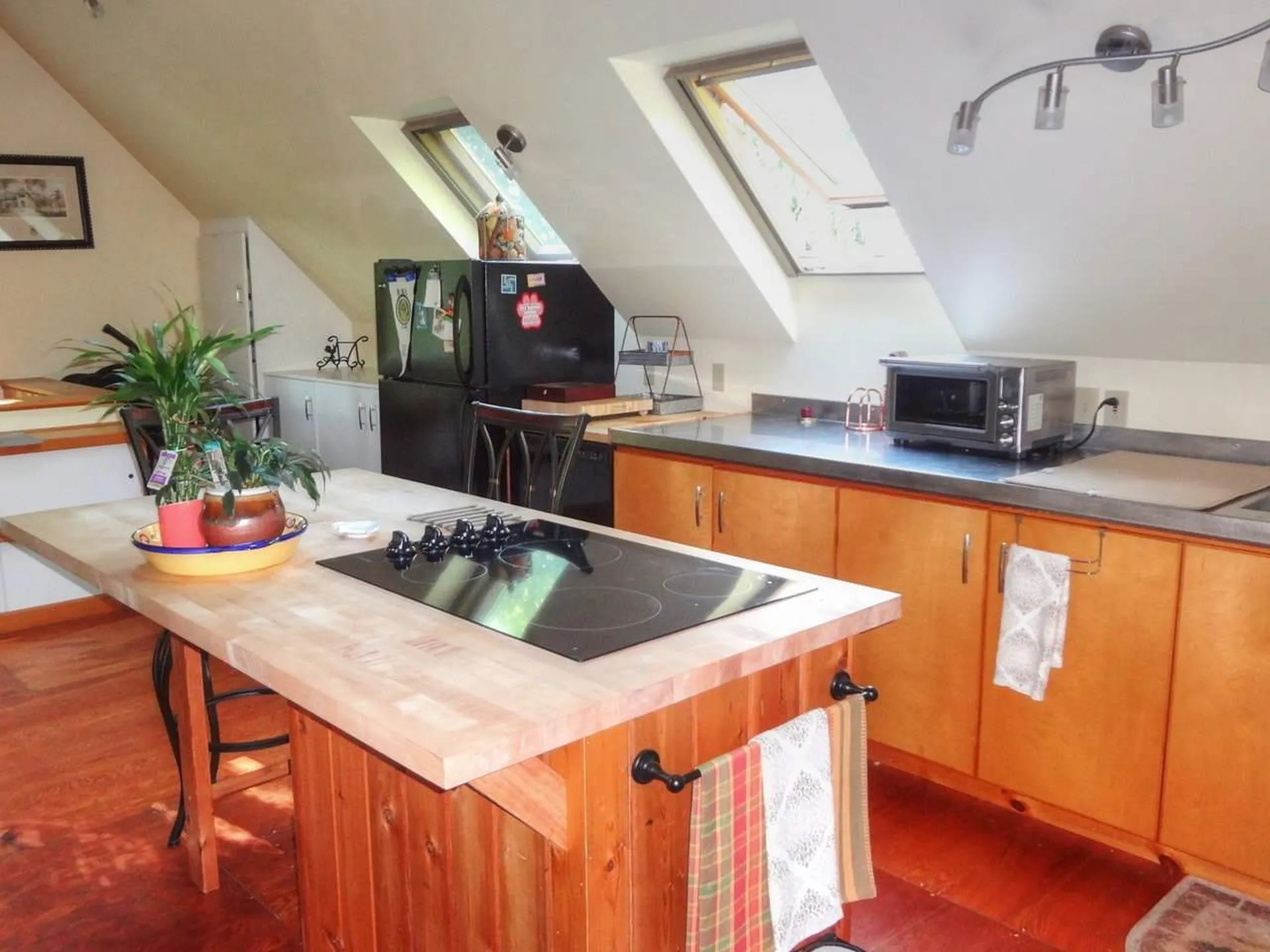 2015 Dorset Street Charlotte VT 05445