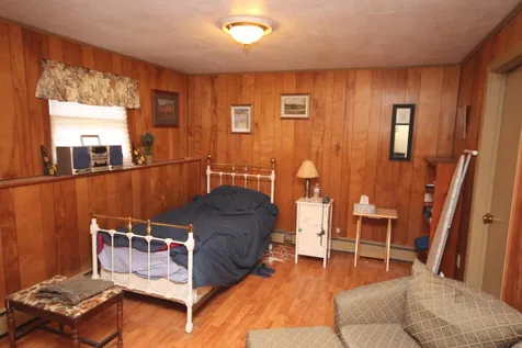 8 Meadow Lane Windsor VT 05089