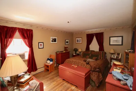 8 Meadow Lane Windsor VT 05089