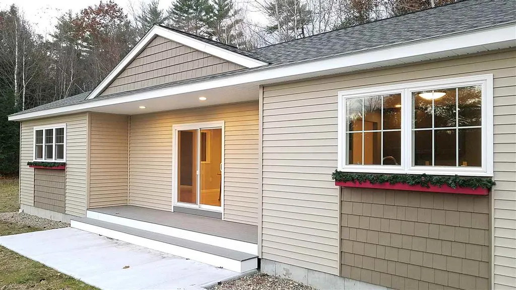 17 Perry Brook Road Chichester NH 03258
