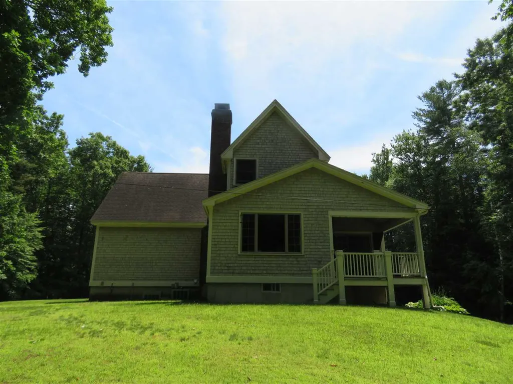 137 Brentwood Road Exeter NH 03833
