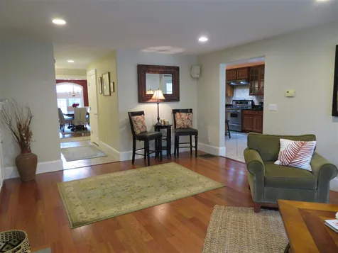 137 Brentwood Road Exeter NH 03833