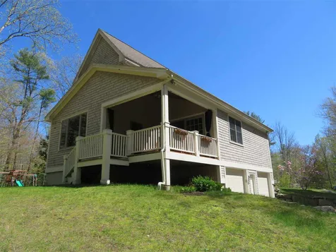 137 Brentwood Road Exeter NH 03833