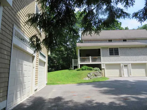 137 Brentwood Road Exeter NH 03833