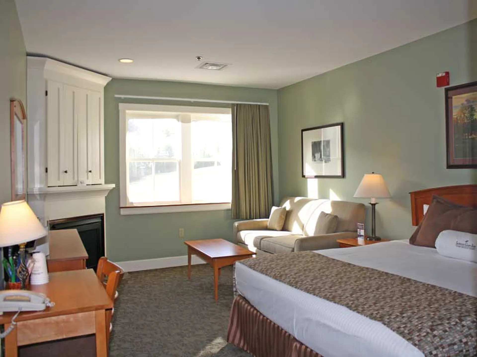 346/348 Qtr. I V Jackson Gore Inn Ludlow VT 05149