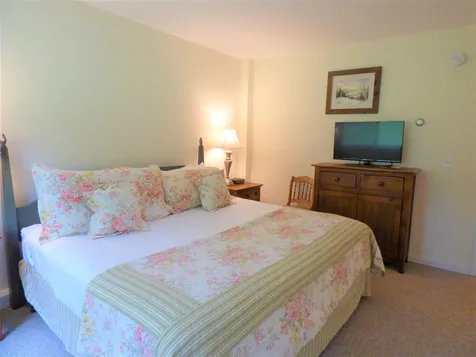 101 Mount Mansfield Drive Stowe VT 05672