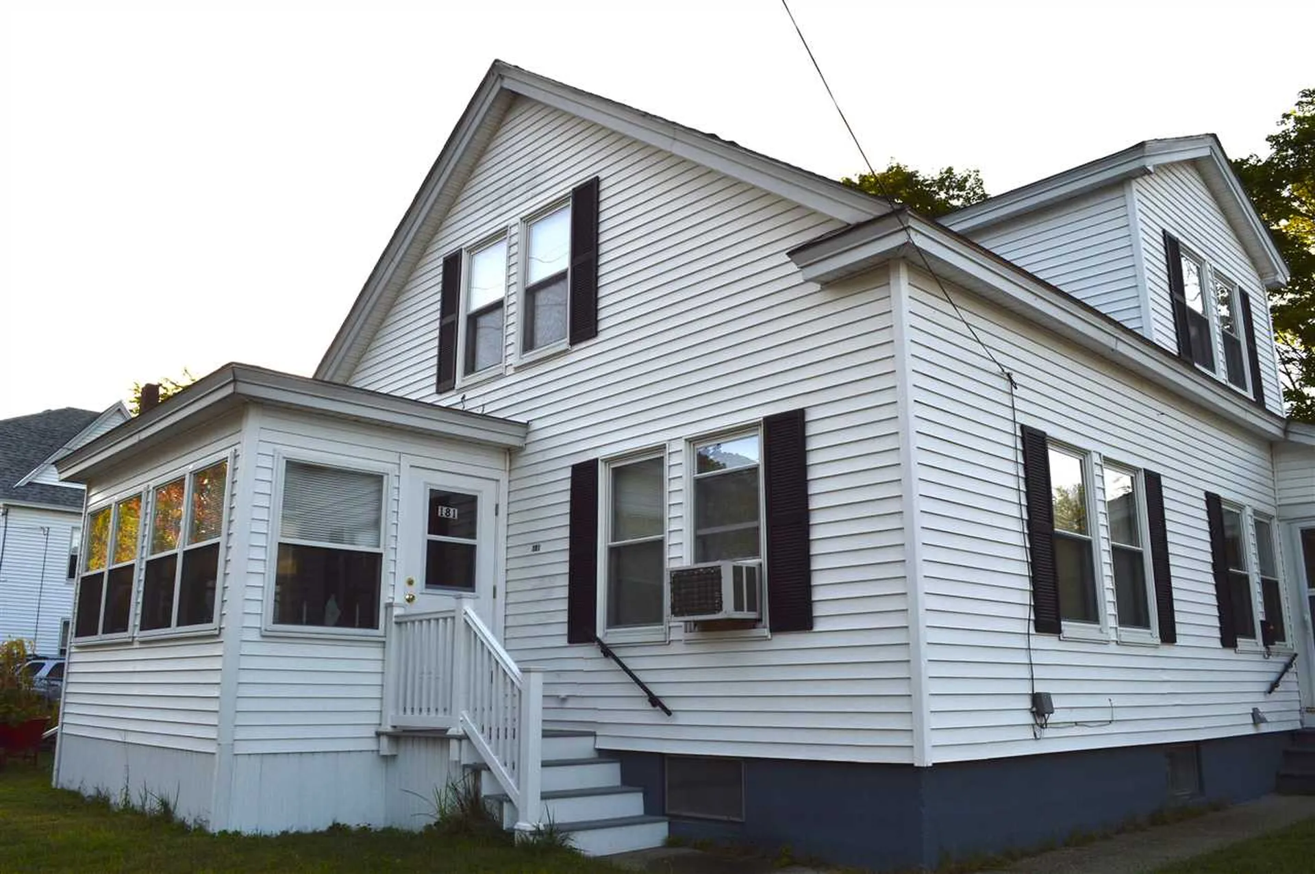 181 West Hollis Street Nashua NH 03060