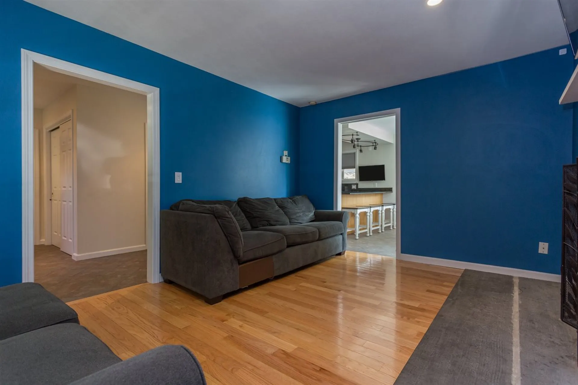 293 Wadleigh Falls Road Newmarket NH 03857