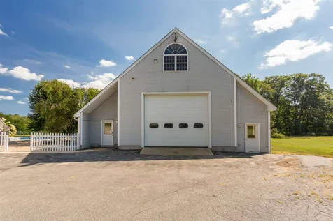 293 Wadleigh Falls Road Newmarket NH 03857