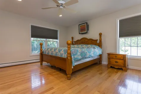 293 Wadleigh Falls Road Newmarket NH 03857