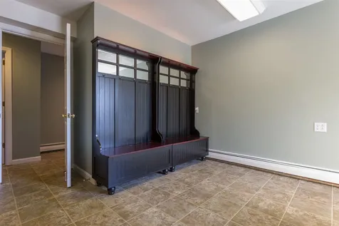 293 Wadleigh Falls Road Newmarket NH 03857