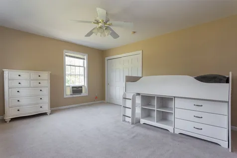 293 Wadleigh Falls Road Newmarket NH 03857