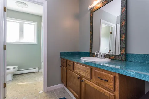 293 Wadleigh Falls Road Newmarket NH 03857
