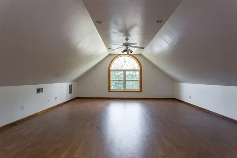 293 Wadleigh Falls Road Newmarket NH 03857