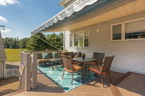 293 Wadleigh Falls Road Newmarket NH 03857