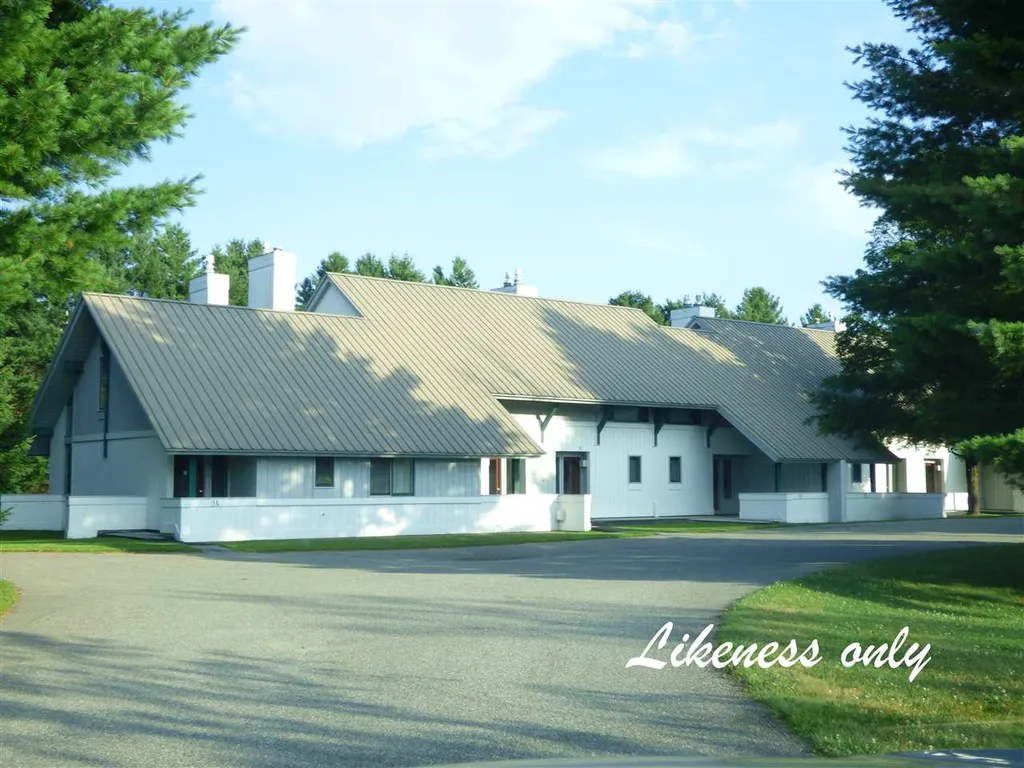 240 Village Green Road Stowe VT 05672