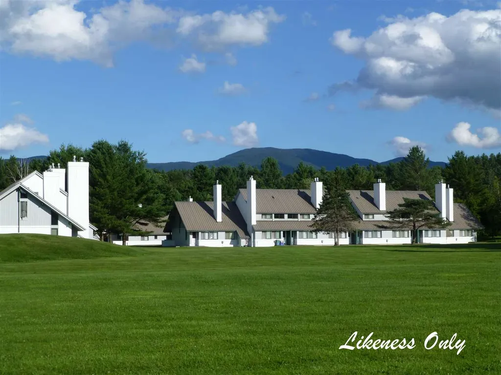 240 Village Green Road Stowe VT 05672