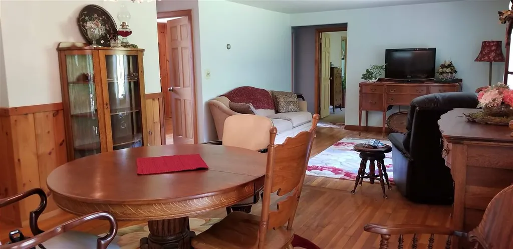 26 Brook Road Sunapee NH 03782