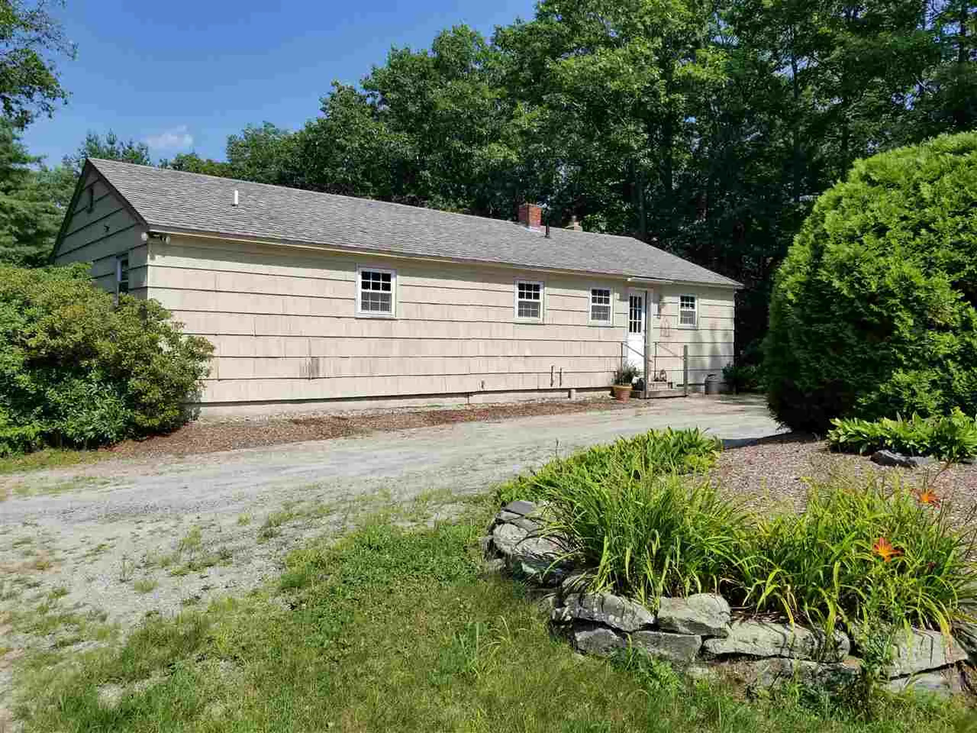 26 Brook Road Sunapee NH 03782