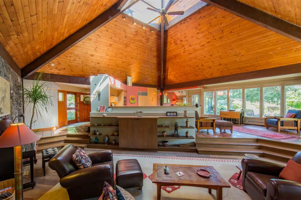 293 Mead Farm Road Hinesburg VT 05461