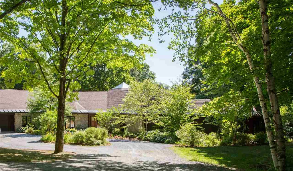 293 Mead Farm Road Hinesburg VT 05461