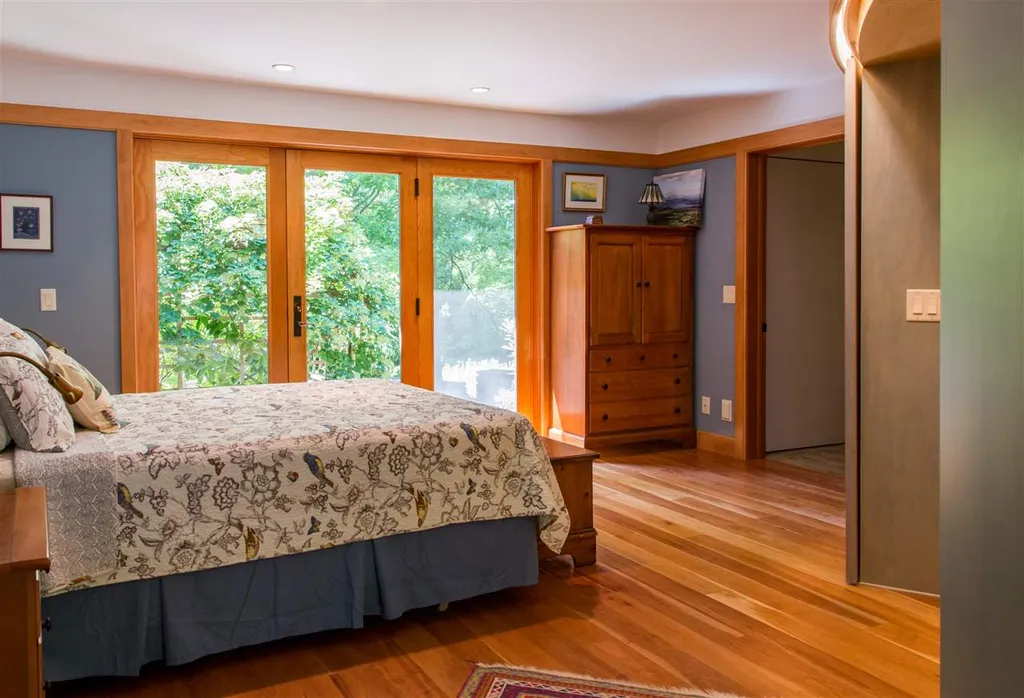 293 Mead Farm Road Hinesburg VT 05461