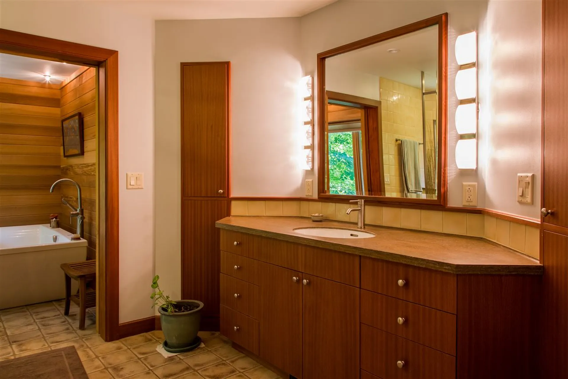 293 Mead Farm Road Hinesburg VT 05461
