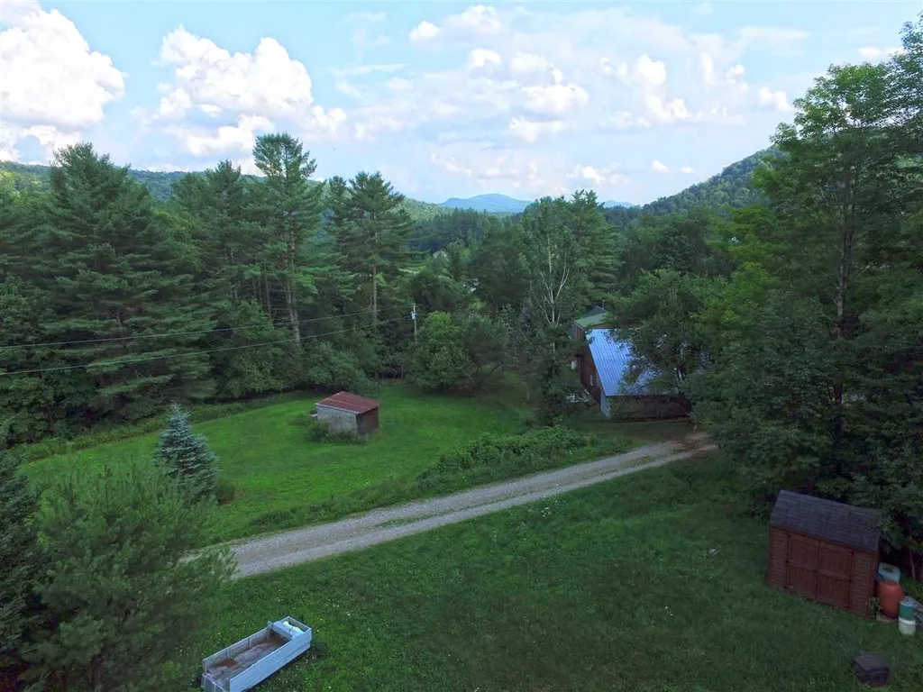 193 Curran Drive North Cambridge VT 05464