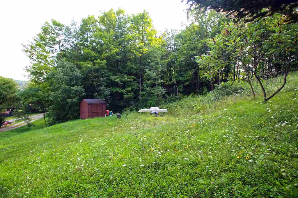 193 Curran Drive North Cambridge VT 05464