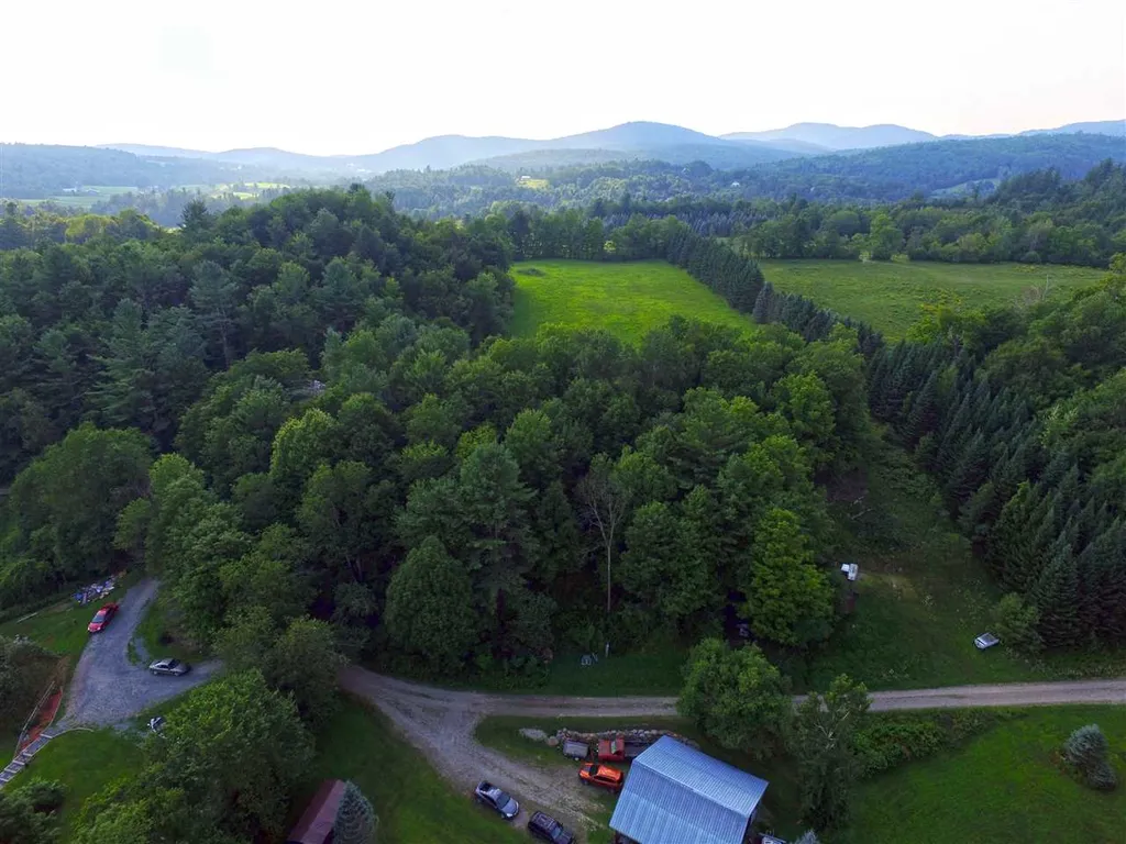 193 Curran Drive North Cambridge VT 05464