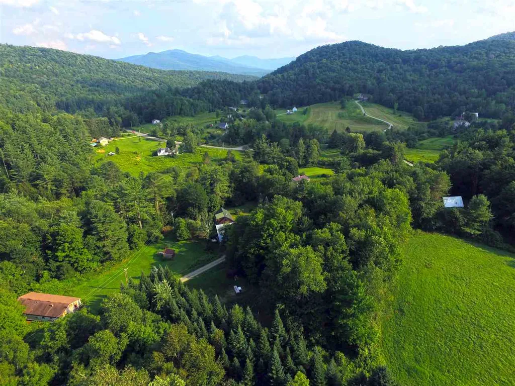 193 Curran Drive North Cambridge VT 05464