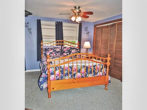 24 Meadow Lane Vergennes VT 05491