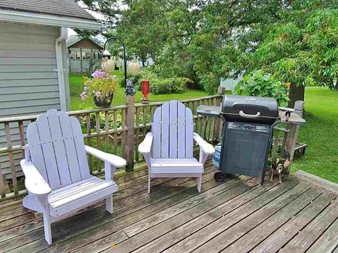 24 Meadow Lane Vergennes VT 05491