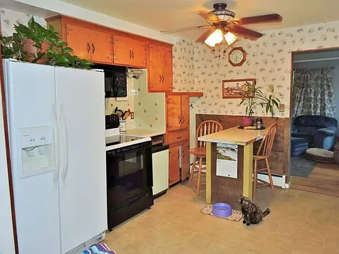 24 Meadow Lane Vergennes VT 05491