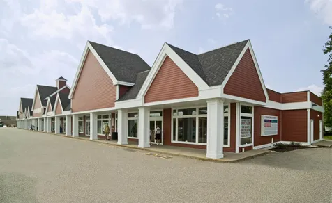 8 Dexter Lane Kittery ME 03904