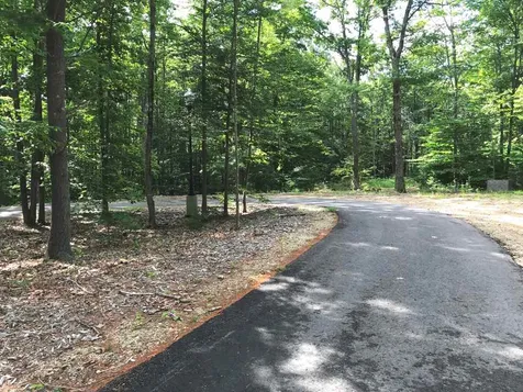 18 Applewood Way Kittery ME 03904