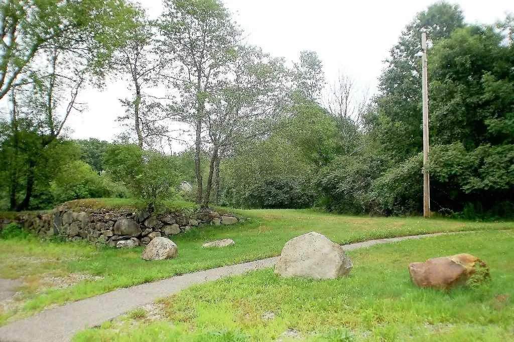 24 Applewood Way Kittery ME 03904