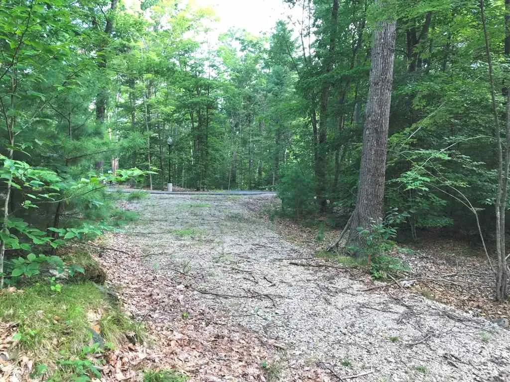24 Applewood Way Kittery ME 03904