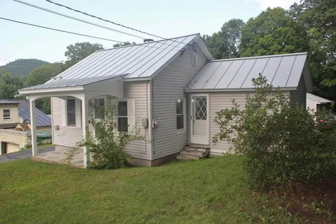 18 Chester Road Springfield VT 05156